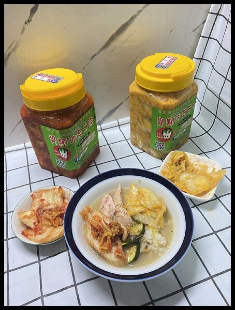 口口爽脆開胃,冬天更要來吃一口【異類泡菜之家】韓式泡菜VS黃金泡菜-冰箱的常備小菜，不管單吃還是入菜都超