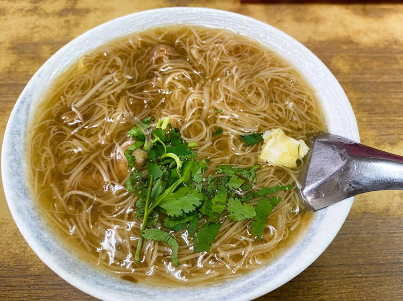 【鹿港 小吃】蚯蚓龍山麵線糊，傳統的老味道