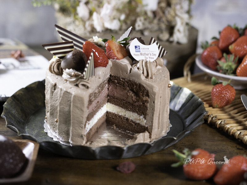 台中 2023 母親節蛋糕 預購｜馥漫麵包花園 FM STATION 期間限定『橡個女孩』濃醇巧克力蛋糕甜蜜過節