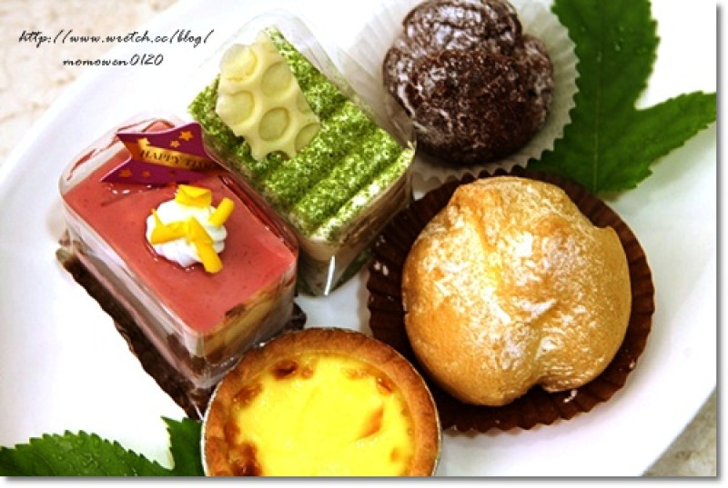 【2011.08.24【食記：高雄】芙蘿菓子工坊 - 下午茶甜點吃到飽】