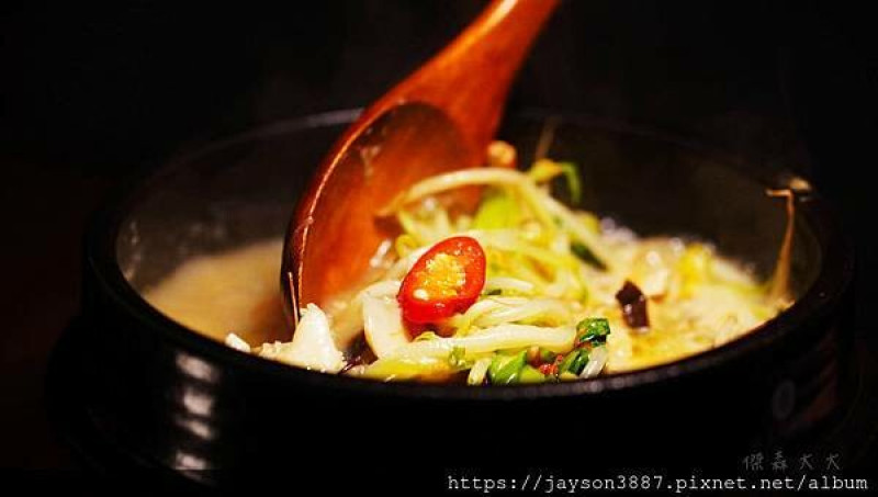 【食記】台北| 中山* 清潭李上LeeSang 古色韓香的豪華韓系餐酒館