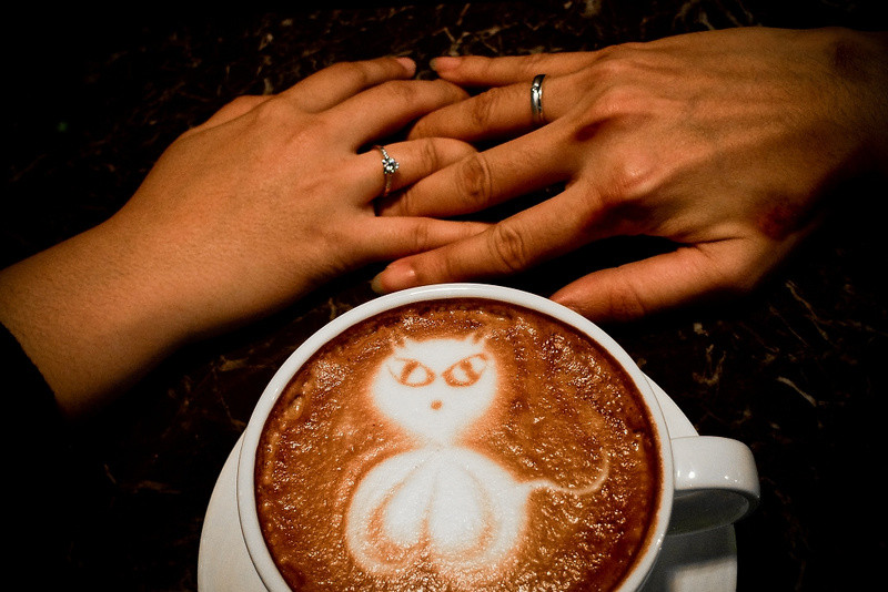 [食記] 高雄。新興區 Apeuls coffee(雅斐詩咖啡)