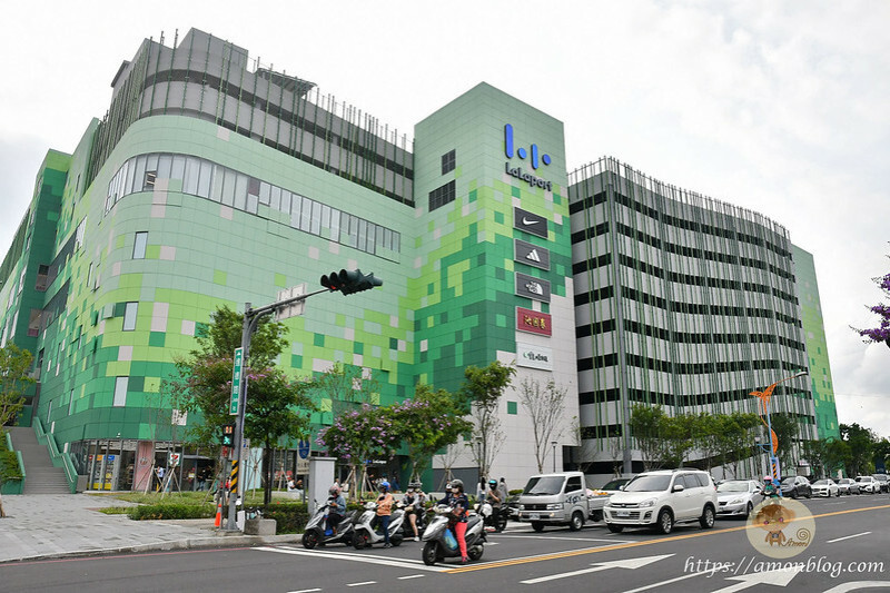 饗麻饗辣PLUS最奢華A5和牛吃到飽開箱，超豪華海鮮、活蝦、熟食任你吃，有紅白酒、莫凡彼冰淇淋