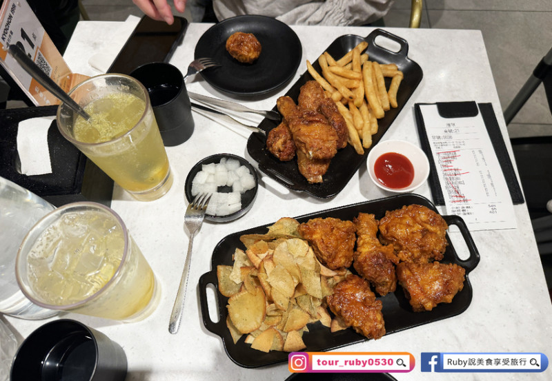 【韓國炸雞-連鎖美食】橋村炸雞板橋環球店-韓國美味炸雞登台，首間店插旗板橋，獨家醃製醬汁皆從韓國生產直送，至於美味就見仁見智-近板橋捷運站｜Ruby說美食享受旅行(@tour_ruby530)