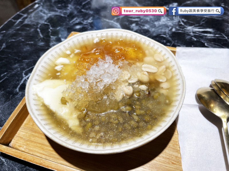 【板橋美食】甘物家 x 甘物日冰 板橋總店，被彩券行耽誤的豆花冰品店｜Ruby說美食享受旅行(@tour_ruby530)