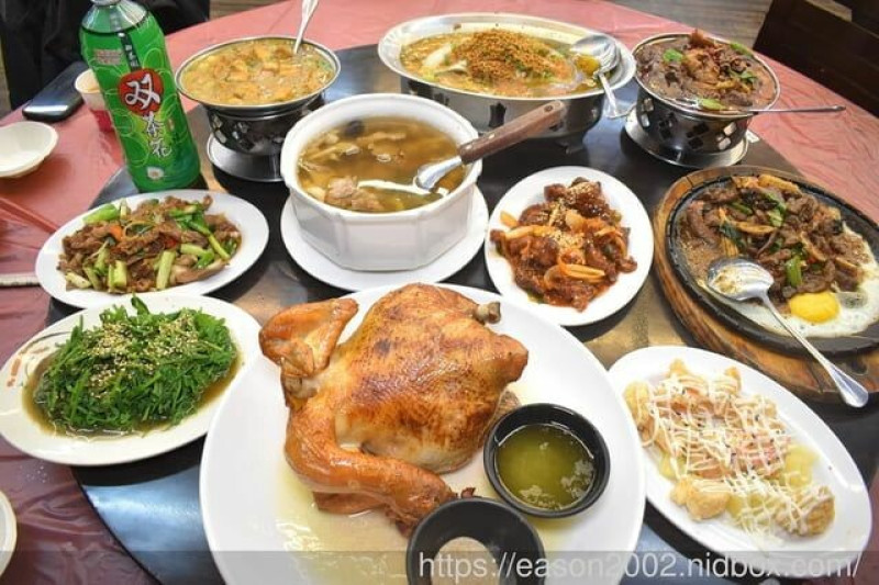 宜蘭窯烤雞推薦 | 宜蘭百匯窯烤雞餐廳/二連霸榮獲十大好食餐廳 濃郁薰香窯烤雞，肉質鮮嫩不乾柴 人氣美食 五更腸旺 二度得獎關鍵 -  就是這樣。吃喝玩樂。愛漂亮部落格 - FashionGuide