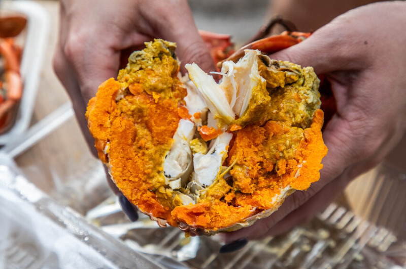 阿忠螃蟹（府城蟳禮）｜蟹膏、蟹黃大爆滿！網傳蟹黃最爆的0負評螃蟹專賣店