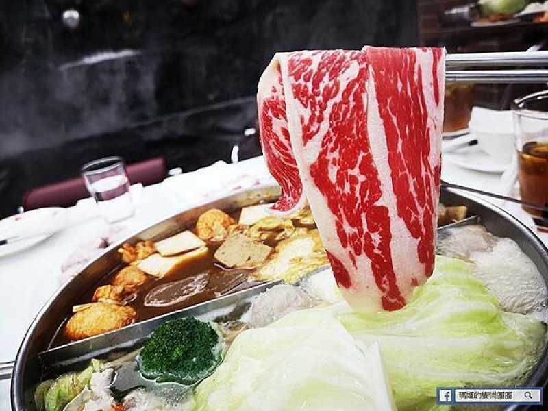 台北市萬華區西門町麻辣鍋推薦，詹記麻辣火鍋西門大世界，必吃台式麻辣鍋，西門町美食