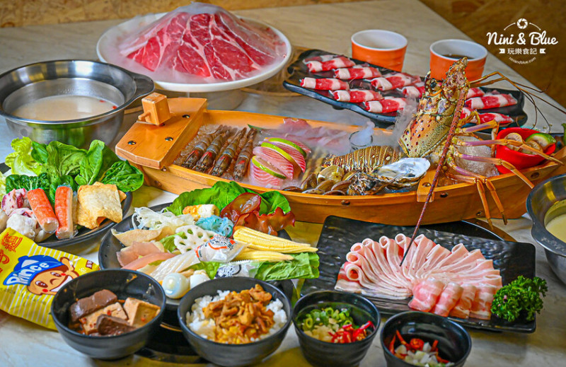 鍋食主艺，台中北屯火鍋，蔬食自助吧吃到飽裡居然有豬肚、牛百葉、鴨腸 @Nini and Blue  玩樂食記