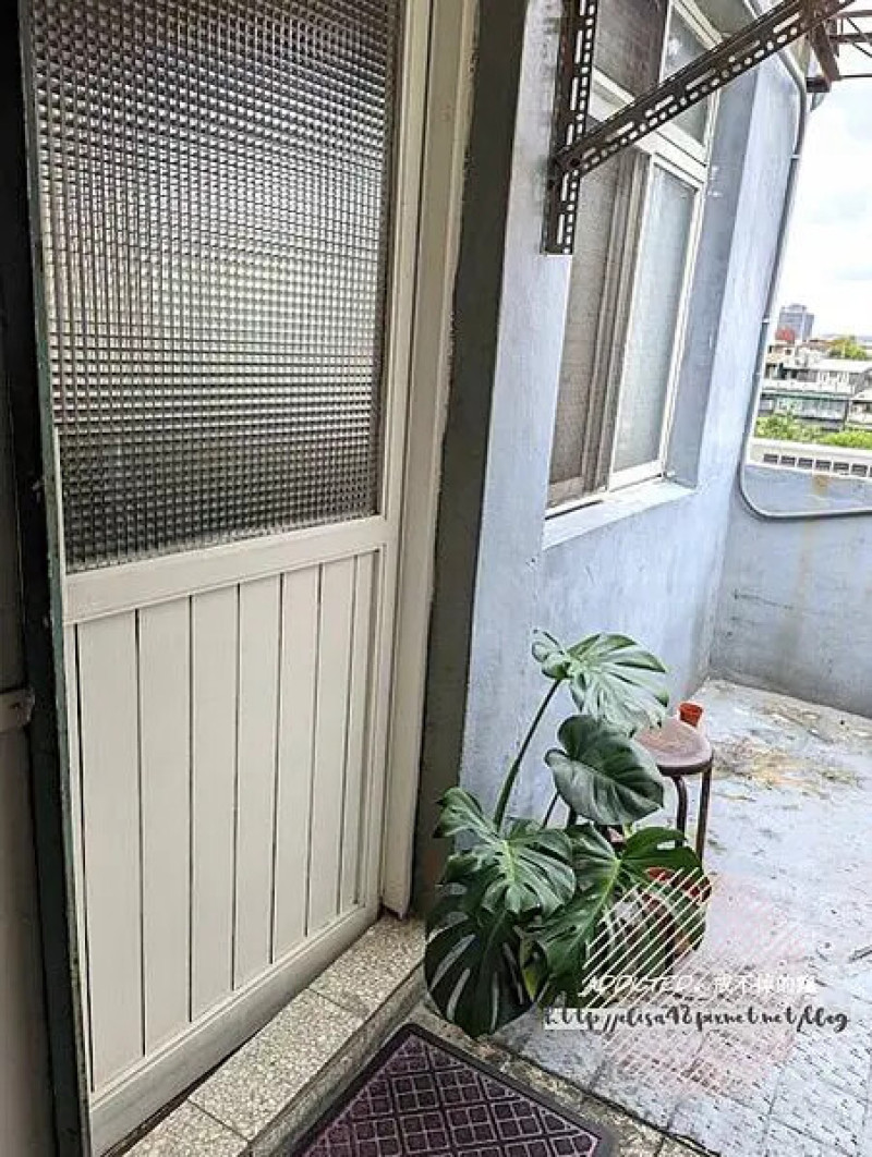 新北板橋-[谷藺 x Sweet Bites Lab] 藍線府中站10分鐘近林家花園，隱藏老公寓頂樓復古懷舊，季節變換食材點心盤美如畫，不定期開放預約困難的高人氣甜點工作室