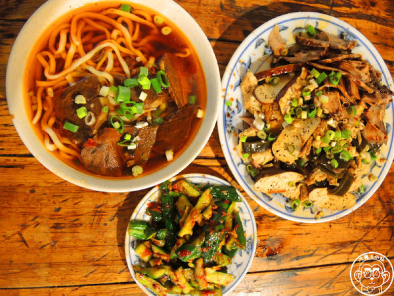 呷飽祙【台北中正･龍門客棧餃子館】晚上才營業的餃子店        
      