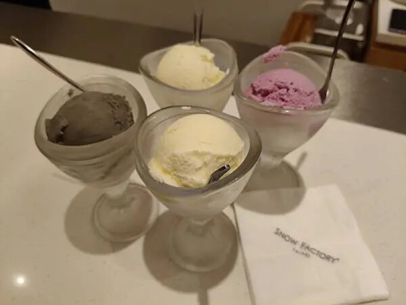 台北大安區SNOW FACTORY雪坊精品優格~綠線捷運古亭站5號出口