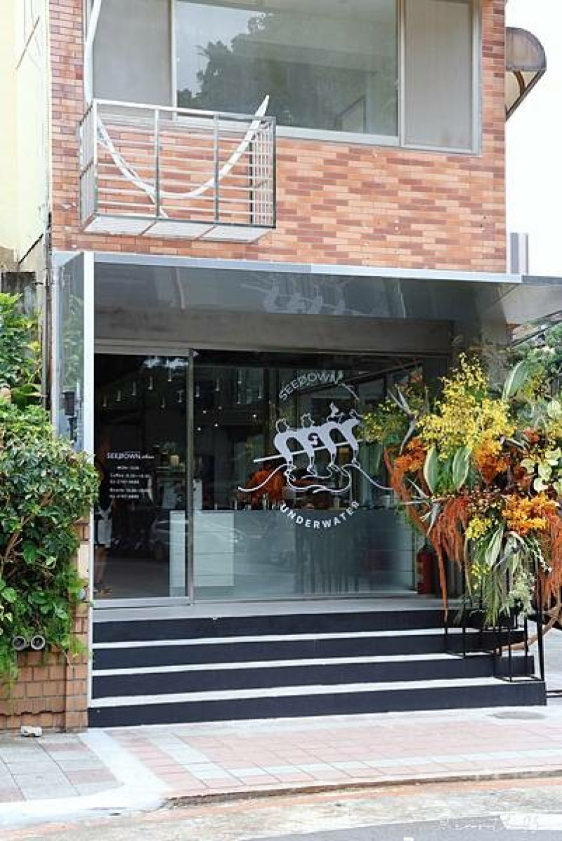 民生社區單車複合咖啡廳新登場 陳耀訓麵包