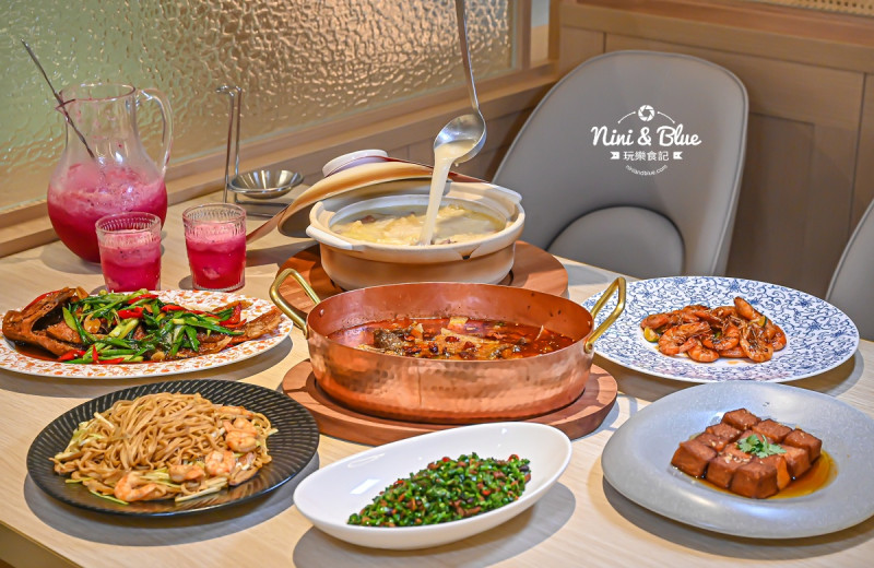 公益路圓桌包廂聚餐，主打砂鍋極上雞湯