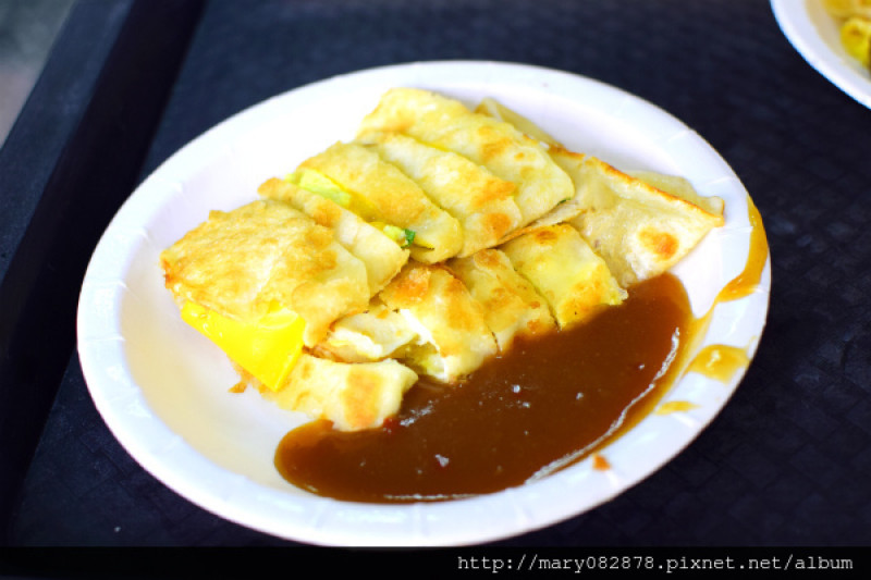 政大 x 古早味豆漿店｜政大最強排隊早餐店，蛋餅皮就是要現擀才酥脆！