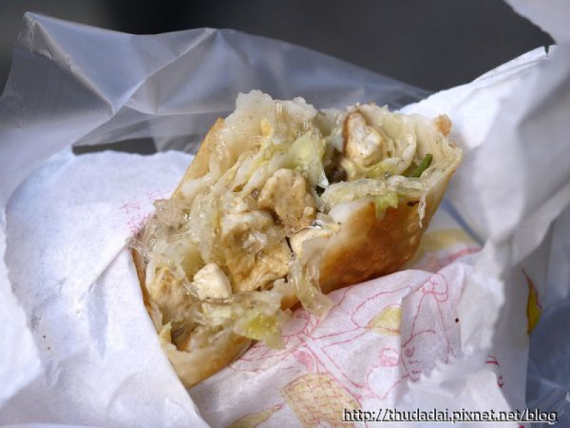 [點心食記] 台北大安－王記豆腐捲、老張炭烤燒餅