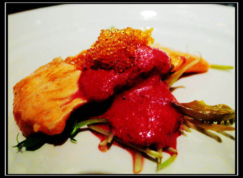 嗶、嗶.....〝超級犯規的鴨胸肉 〞，吃過一次就上癮，美味指數100%