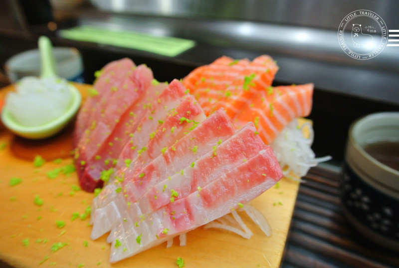 台中 北屯區。丸億阿豪生魚片-市場美食又來囉!!