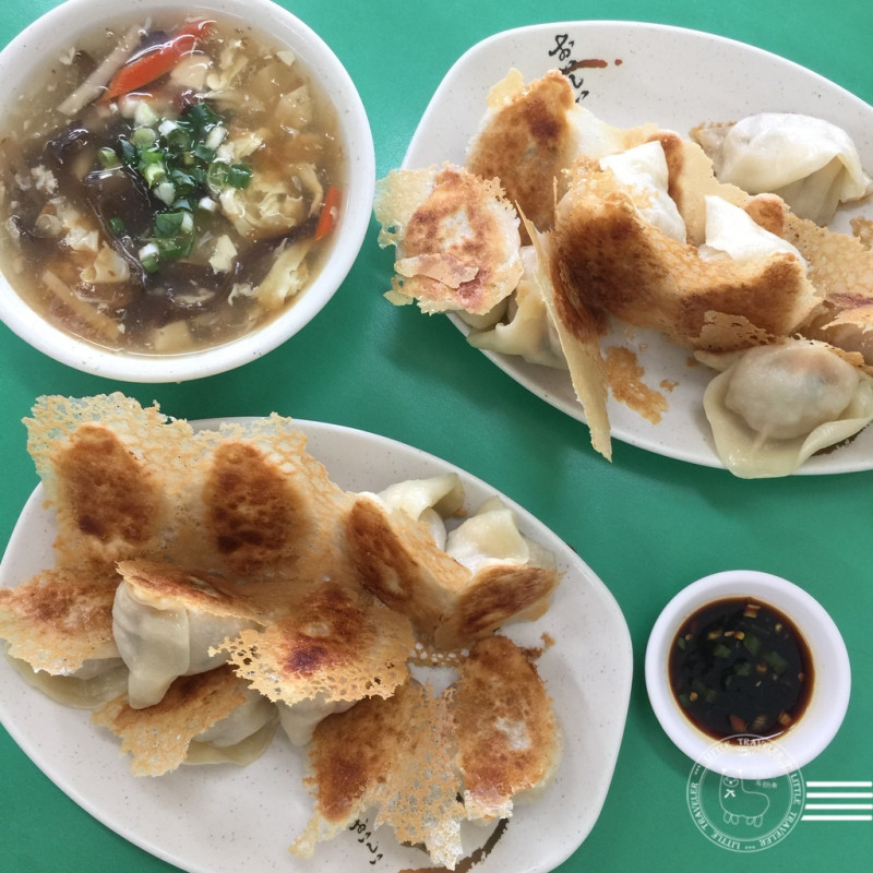 台中 西屯區。小六鍋貼-台中鍋貼界霸主|鍋貼|酸辣湯|華美西街新址|食尚玩家推薦