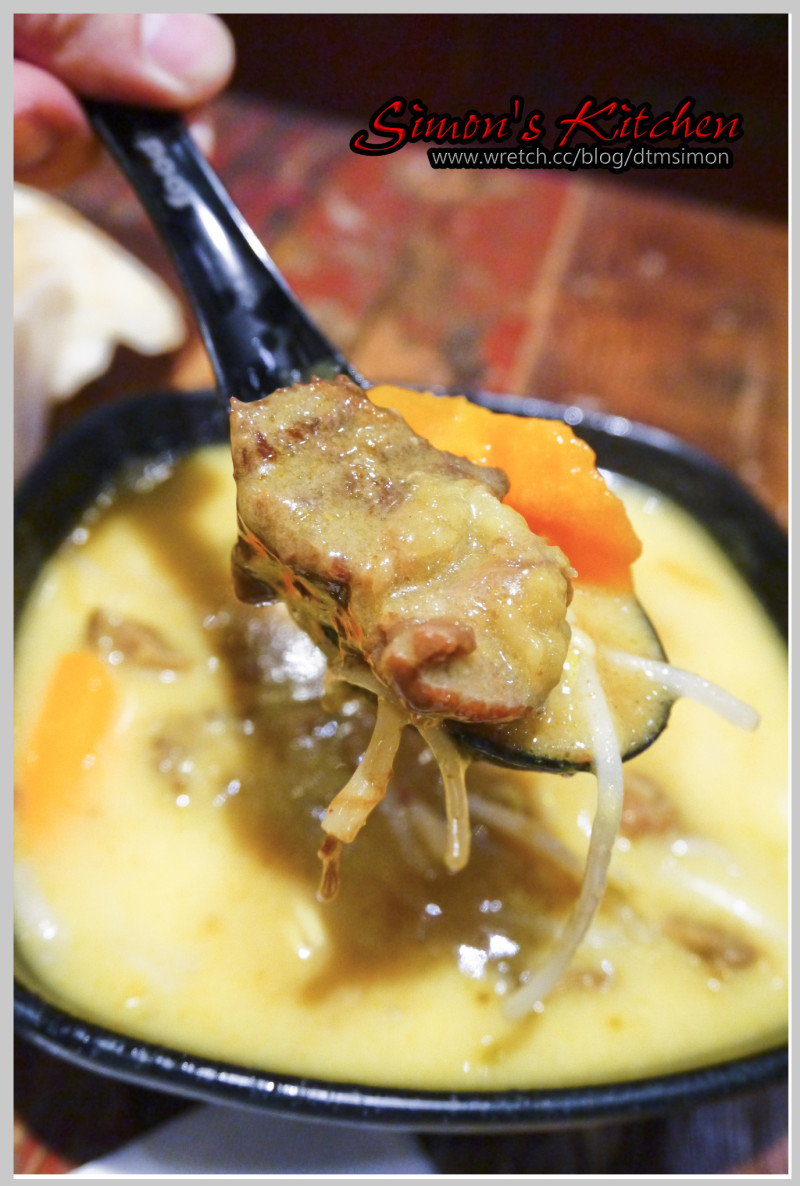 台中大遠百14樓新時代美食街-南洋羅弟