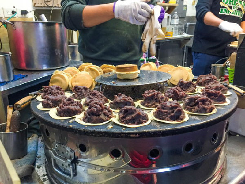 晴光紅豆餅 - 便宜大碗夫復何求