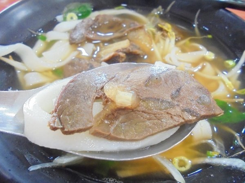 內科午餐吃甚麼?|鼎吉豐越南麵食館 捷運西湖站 捷運美食 台北內湖美食 內湖越南美食推薦 內科午餐外送