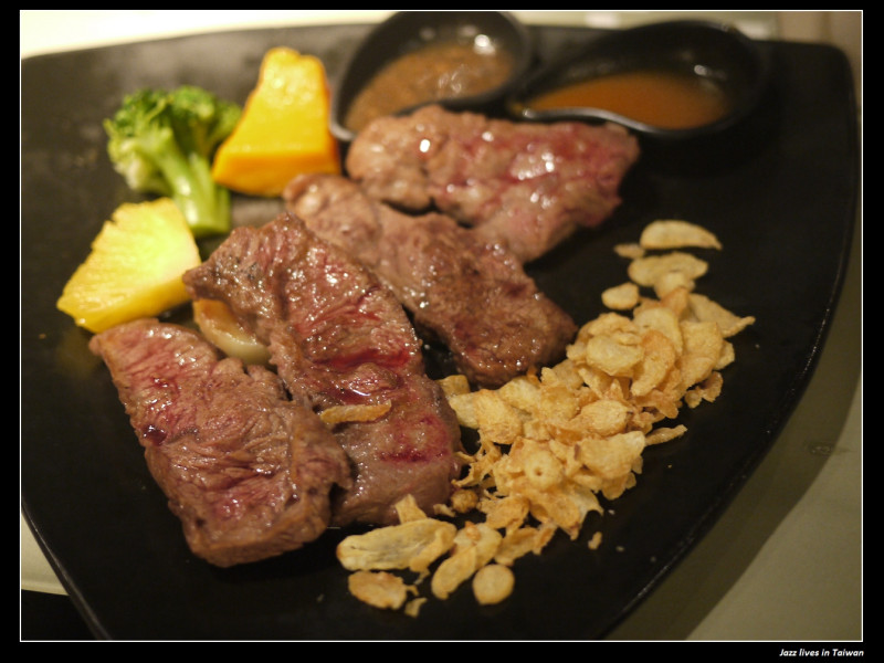 [陶板屋和風創作料理]不同分店表現的烹調與服務都不盡相同等級~