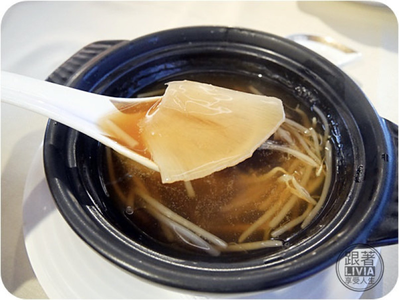 美食。餐廳│ 台北大同區 雙連捷運站 鼎極魚翅 台北魚翅餐廳 台灣美食 台北必吃 父親節餐廳推薦 ❤跟著Livia享受人生❤