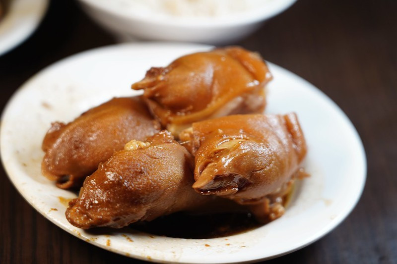 【台灣，彰化縣，溪湖鎮】溪湖美食～阿讚豬腳爌肉專賣店，在地人的隱藏美食。（溪湖超人氣美食，台灣豬腳節名店）
