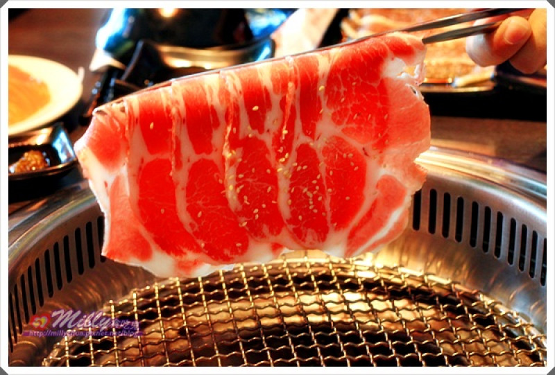 ◆屏東美食推薦◆食肉客推薦必吃-巴菲樂時尚炭火燒肉