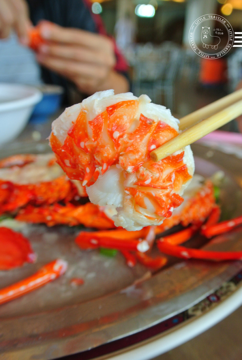 屏東 墾丁。阿利海產-活跳跳小龍蝦 饕客必吃的美味