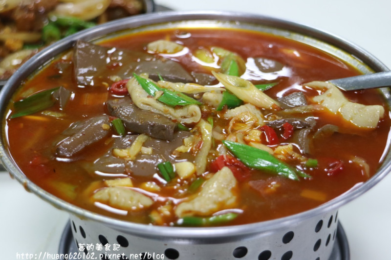 【桃園龍潭區】在地人都推薦龍潭美食『美樂地我家小館』冬瓜封肉/鐵板牛肉/客家小炒/山泉鱸魚