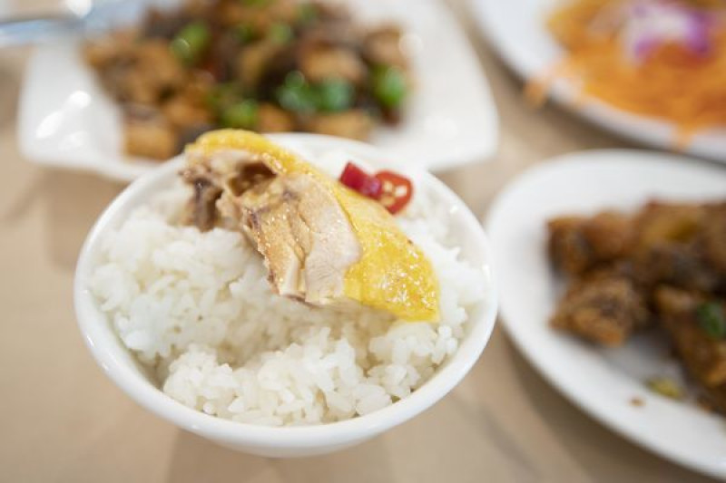 豆麥私房菜 - 吃飯、喝茶、阿貓阿狗、螢火蟲、白鷺鷥，這裡通通有