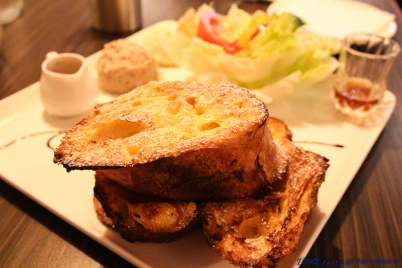 師大夜市‧Cafe a la mode(香酥軟脆的布丁吐司)