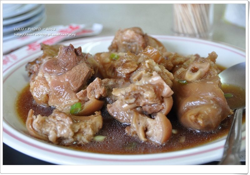 【田野的飛翔‧真誠味道‧食】花蓮與台東的交界‧潘媽媽客家美食