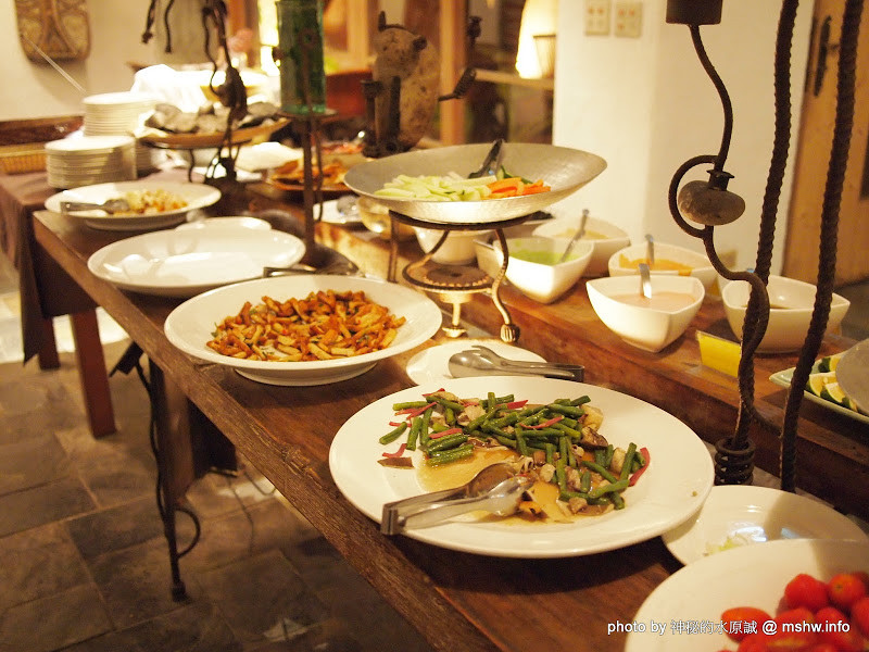 總算還是踏進來…沒讓我失望的名店 ~ "藍洞意式餐坊"