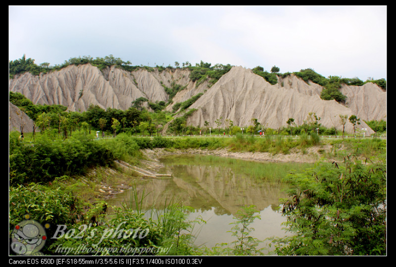 高雄.田寮-月世界特殊惡地形+泥火山