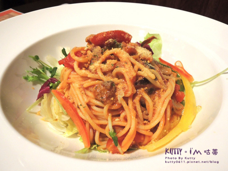 ▌新竹美食 ▌Easy House美式蔬食(新竹巨城)，美式的原味約會！