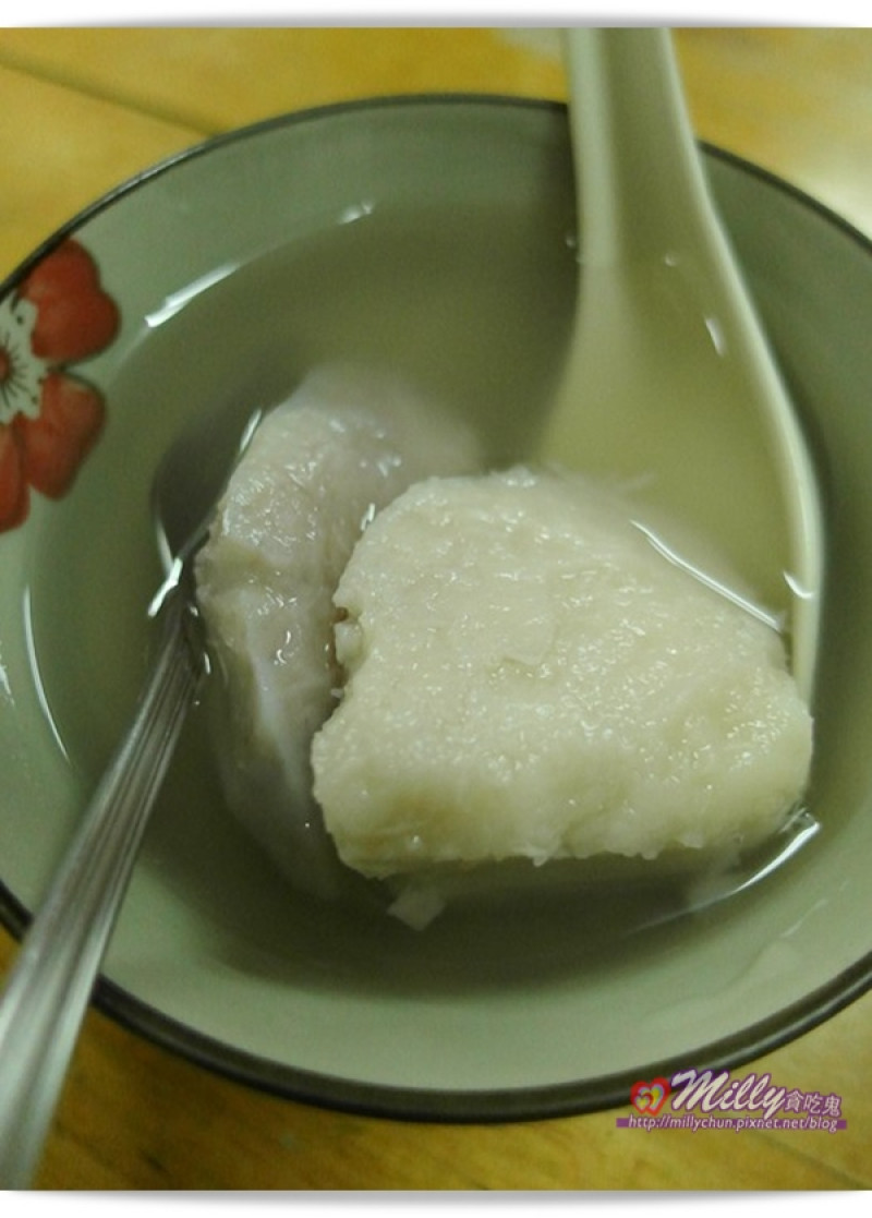 ◆高雄。苓雅區。食尚玩家推薦◆自強夜市-甘家冷凍芋+豆漿豆花(內含小吃老店介紹)