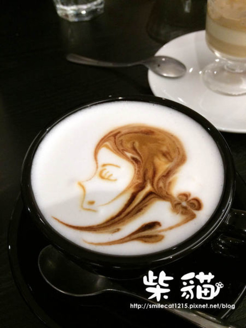 【台北】一定要喝一杯的拉花咖啡:::柴貓IN ARTISTA PERFETTO