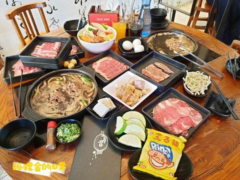 台中南屯 │ 八豆食府壽喜燒專門店 肉控心頭好 數十種蔬菜 肉品 甜點 飲料 吃到飽平日只要399元起