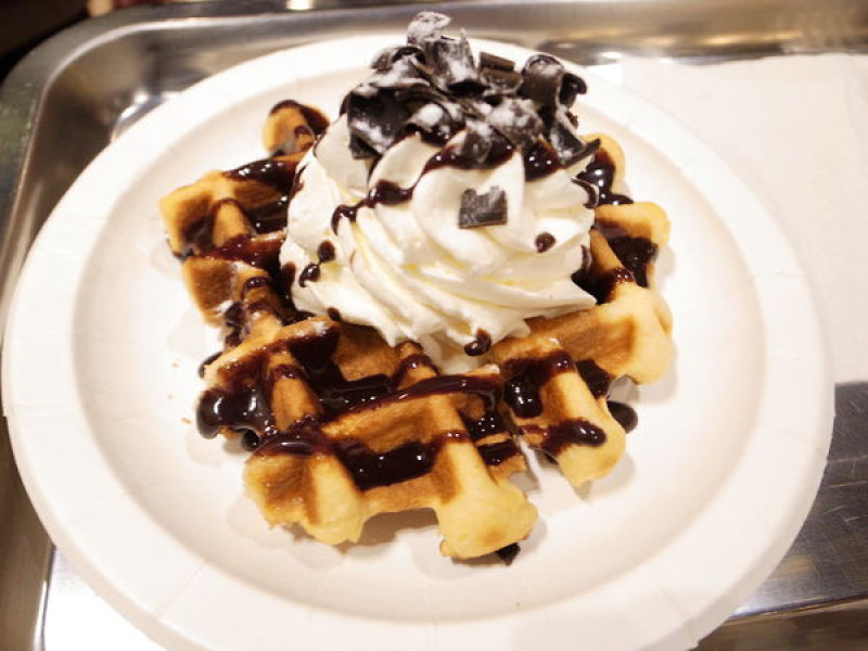 披著天使外衣。誘惑女孩心。「MR . PAPA」根本就是惡魔嘛！