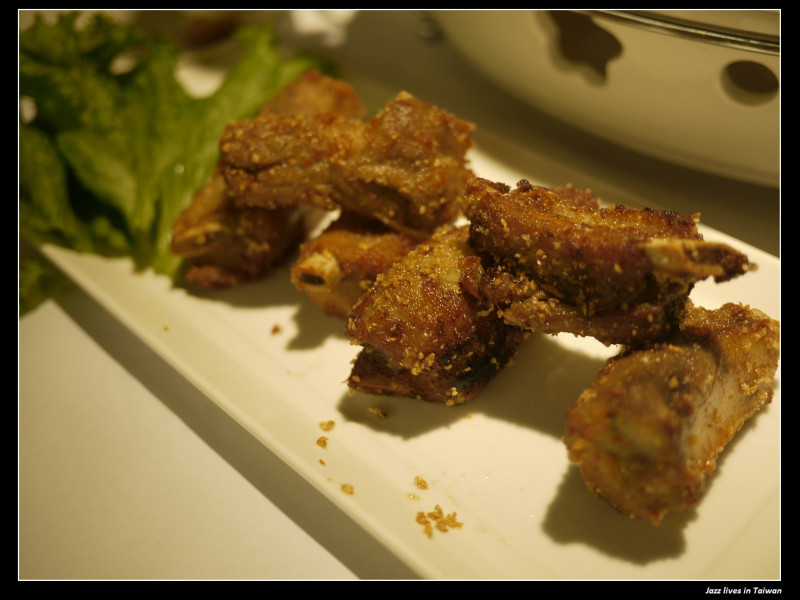 [鳥窩窩]真是道道都是下飯好料理, 但是菜好像有點少