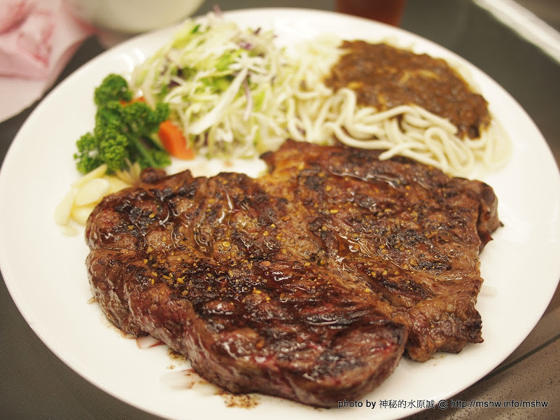 超滿足的18盎司才夠份量! ~ 台中西區"武之牛炭燒牛排"
