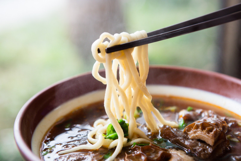 |食|南投竹山 竹山三塊厝牛肉麵 來店必吃三寶麵