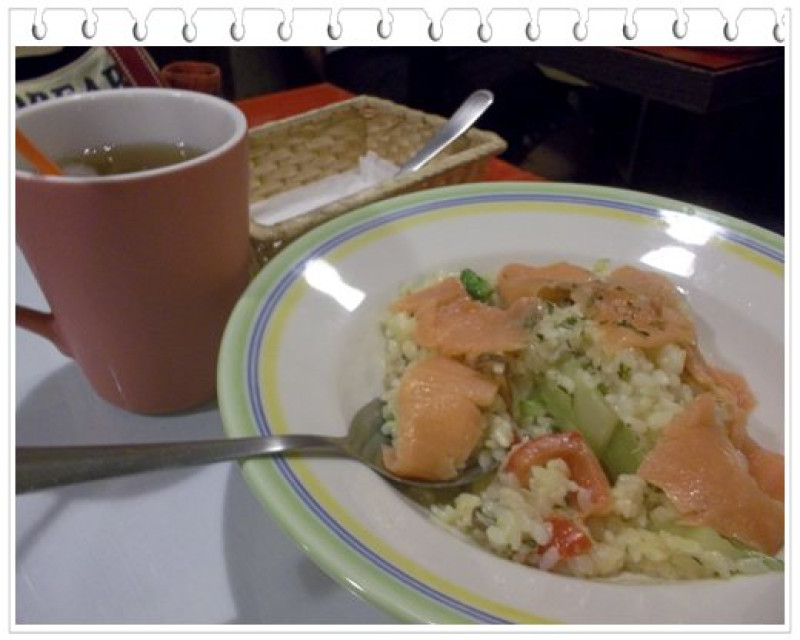 午食年代蹦啾好吃餐廳 五十年代主題餐廳