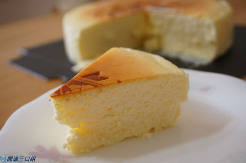 【彌月蛋糕試吃】起士公爵_原味乳酪蛋糕@4D減法的完美比例 感受食材的單純與純粹
