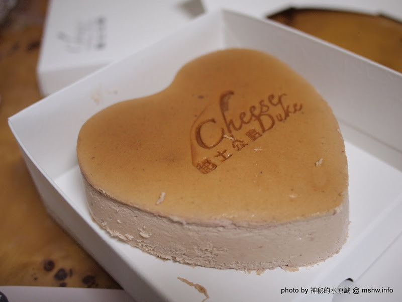 微妙口感!有點黏又不會太黏的 ~ 台南永康"起司公爵"草莓甜心乳酪蛋糕
