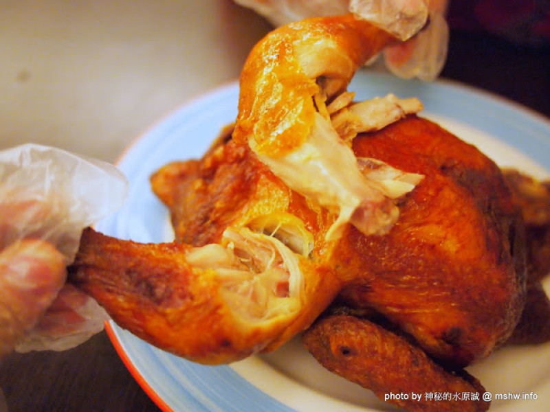 烤雞還不賴,飲料有夠糟! 台中西屯"AHA搞飛雞和風手扒雞專賣"中科店