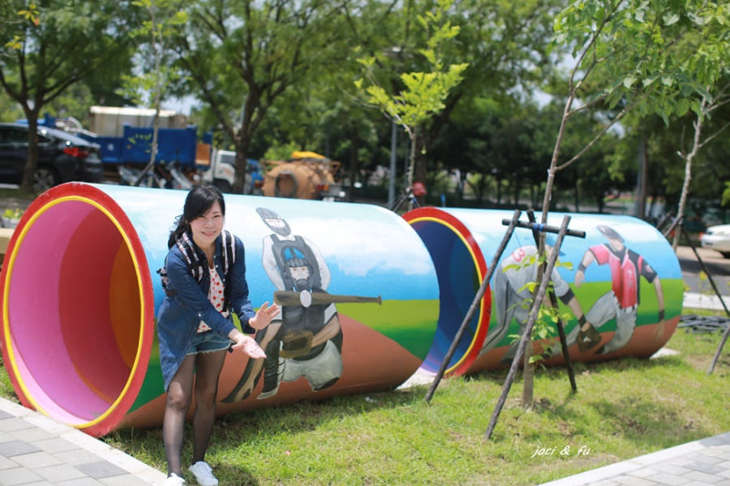 背著SOLIS去旅行　實用時尚好搭配 環保材質 防潑水後背包 筆電背包